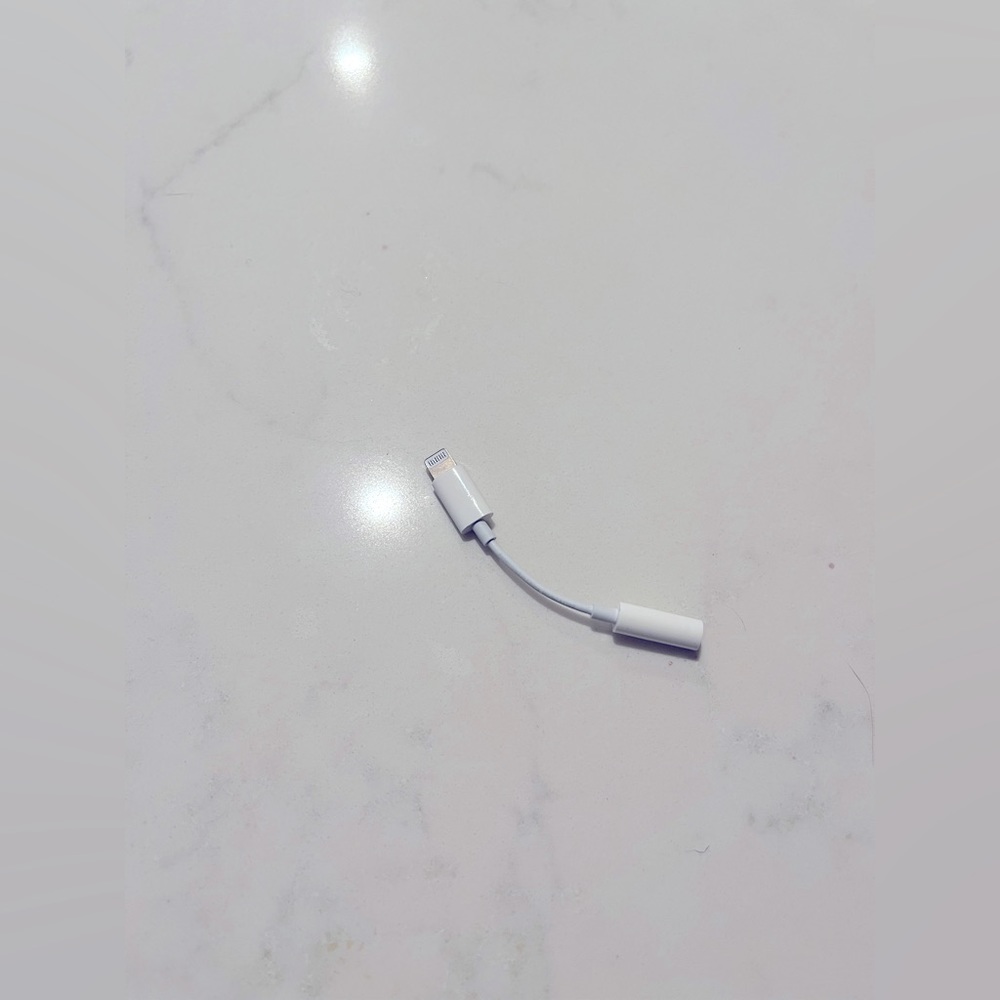 Authentic iPhone headphone adapter